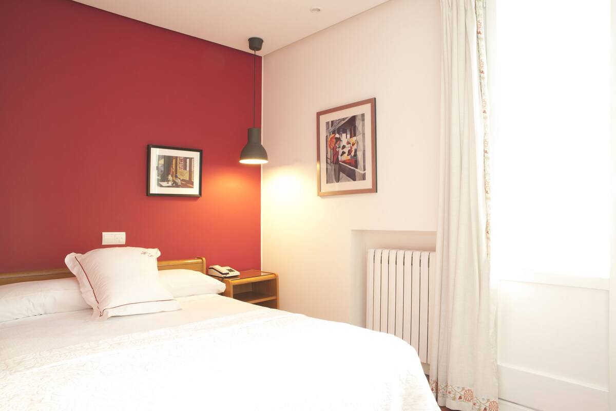 Chambre Double (Small)