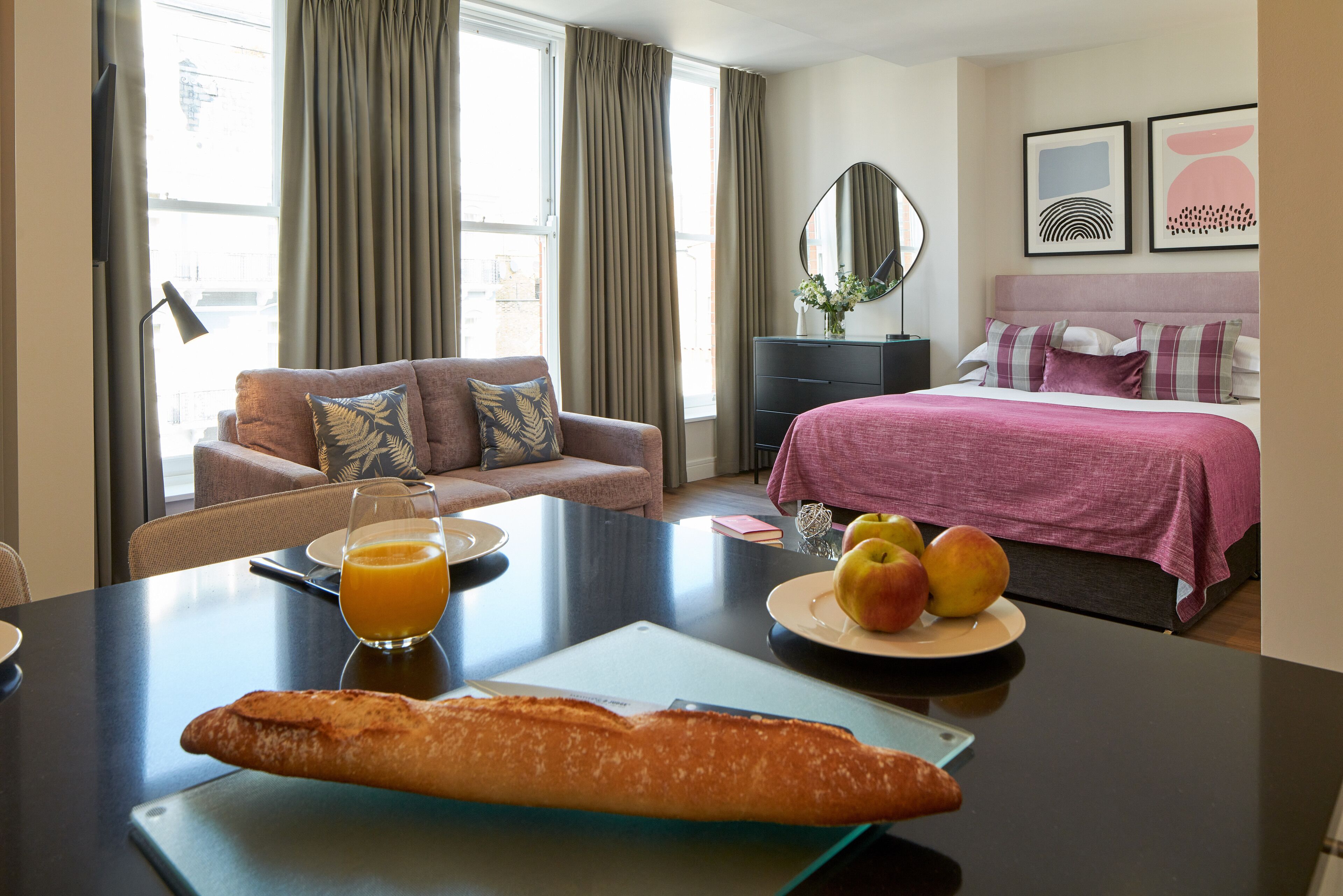 Open Plan Apartment with Sofa Bed | Street view