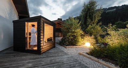 Hotel Strasserwirt Ansitz zu Tirol