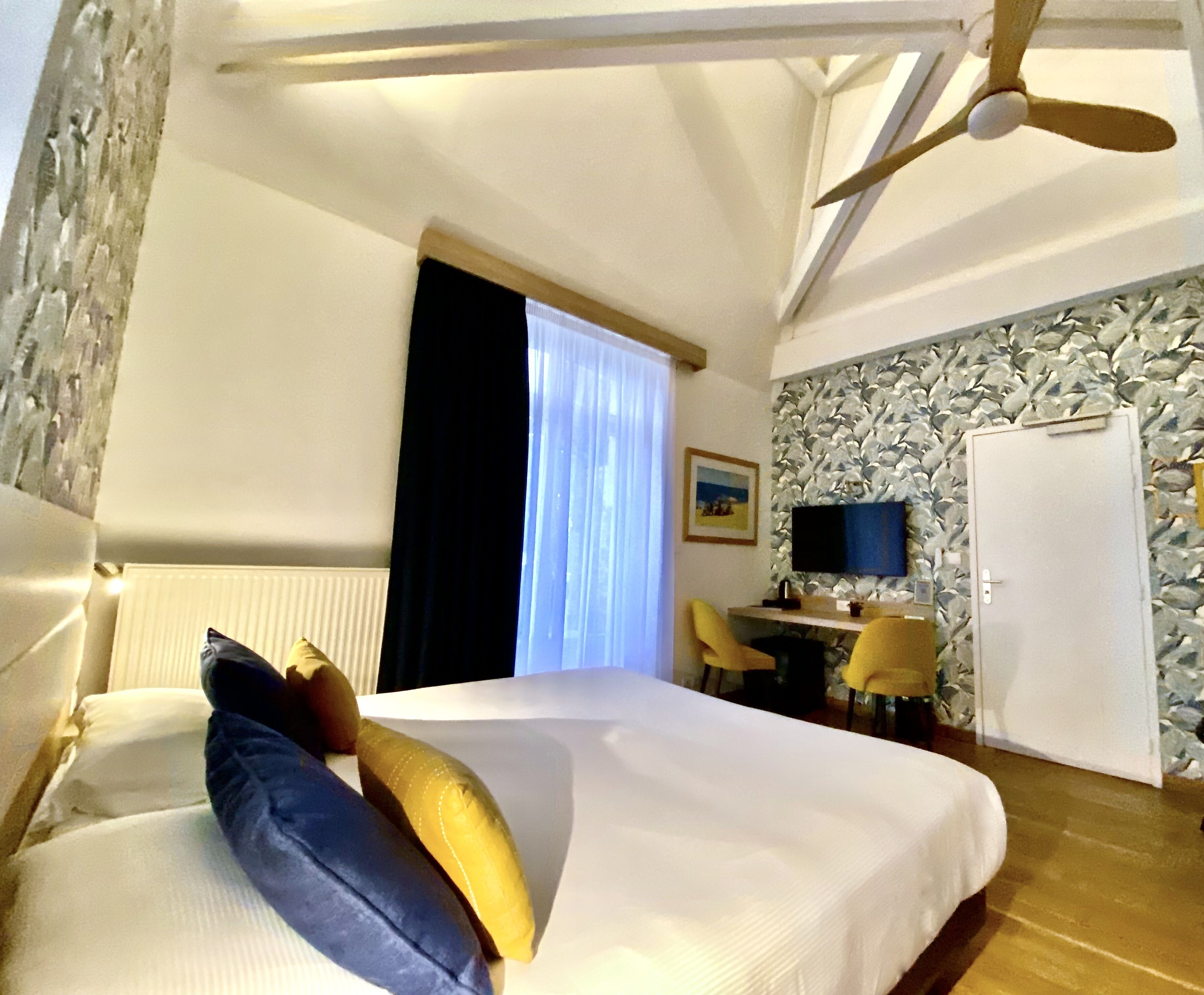 superior double room | in-room safe, desk, blackout curtains, soundproofing