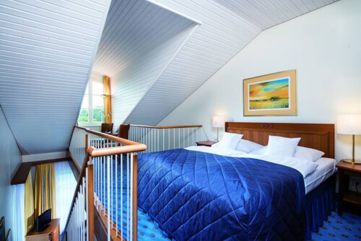 Junior Suite Sea Side | 低過敏寢具、迷你吧、客房內保險箱、遮光布/窗簾
