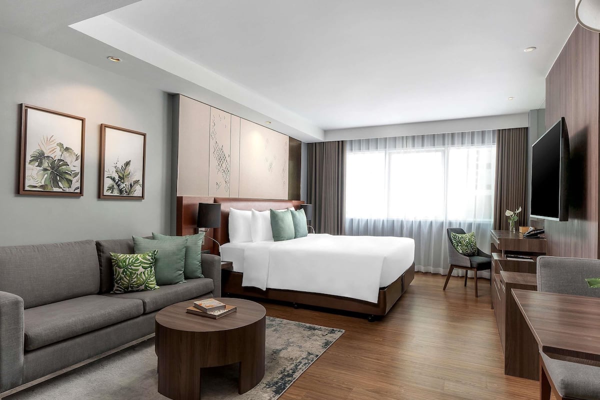 Estúdio luxo, 1 cama King | 1 quarto, roupas de cama premium, camas com colchões pillow-top