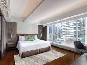 Comfort Suite, 1 King Bed - Novotel Living Bangkok Sukhumvit Legacy (Bangkok)