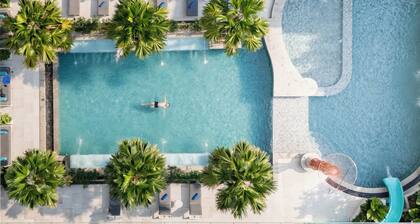 Novotel Living Bangkok Sukhumvit Legacy