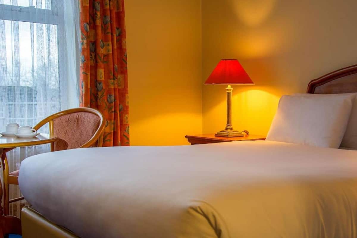 In-room safe, desk, iron/ironing board, free WiFi