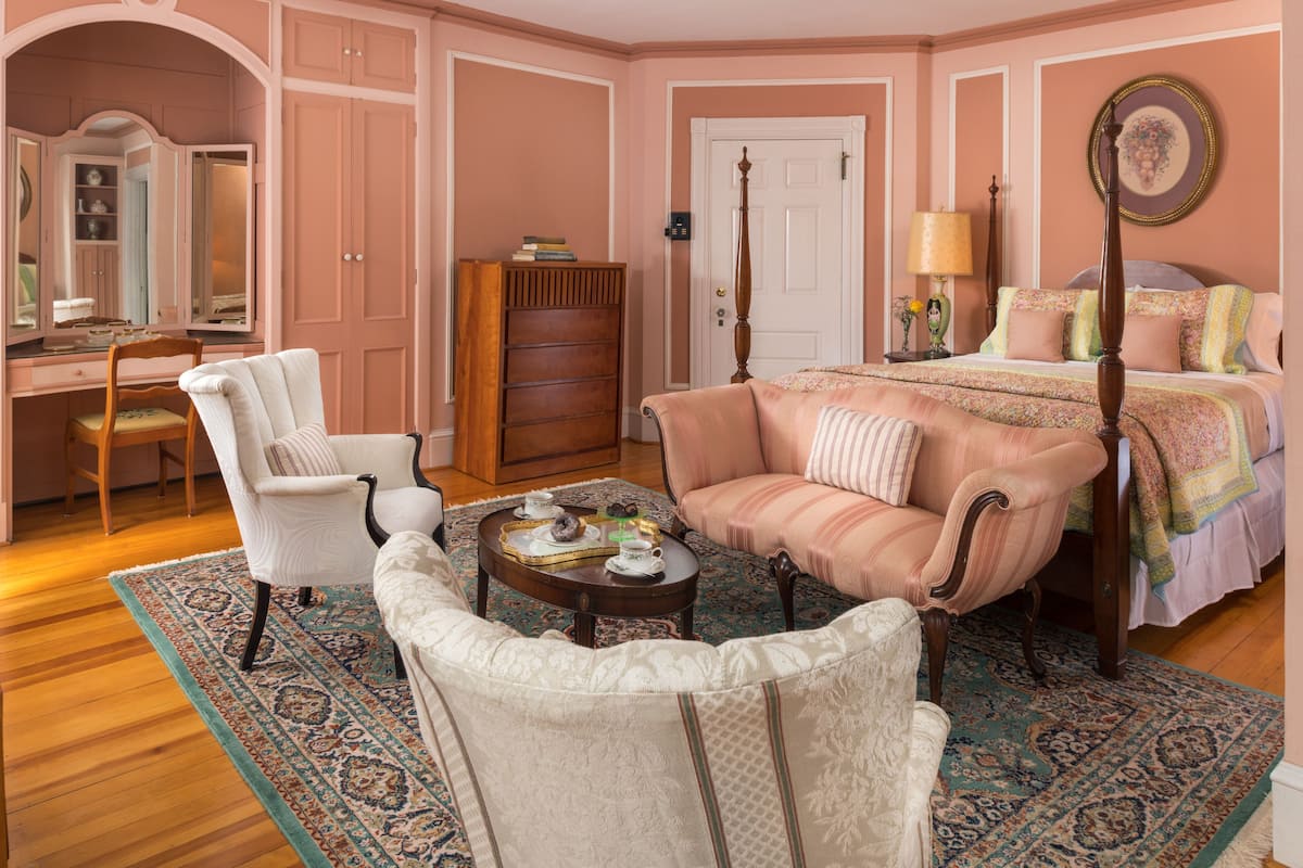 Luxe beddengoed, individueel gedecoreerd, individueel gemeubileerd