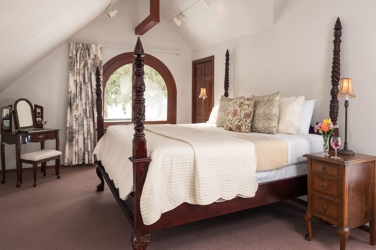 Luxe beddengoed, individueel gedecoreerd, individueel gemeubileerd