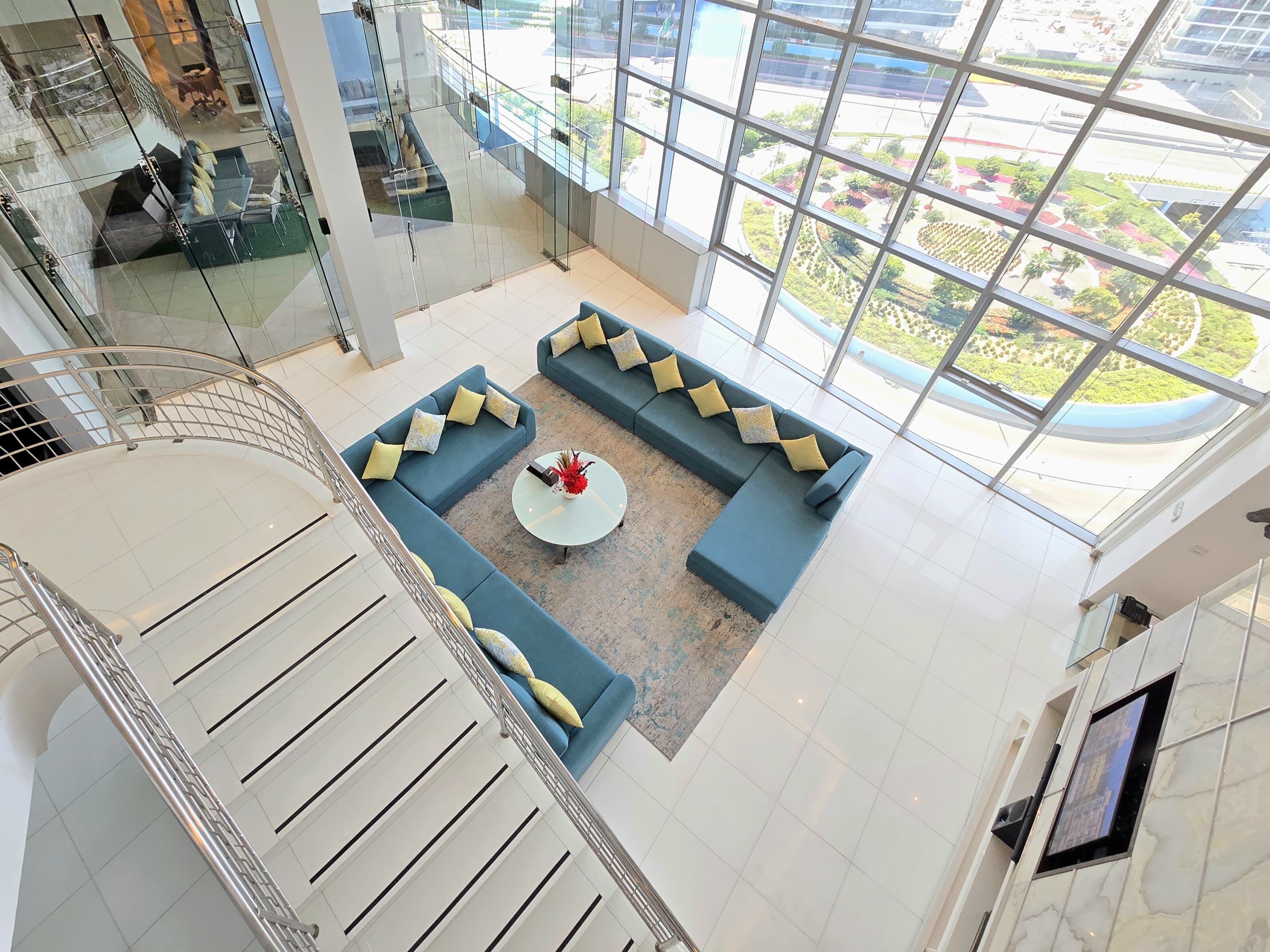 Penthouse | Living room | LED TV, fireplace