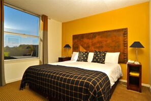 Standard Room - Eight Acres Hotel (Elgin)