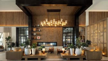 2 Bars/Lounges, Poolbar