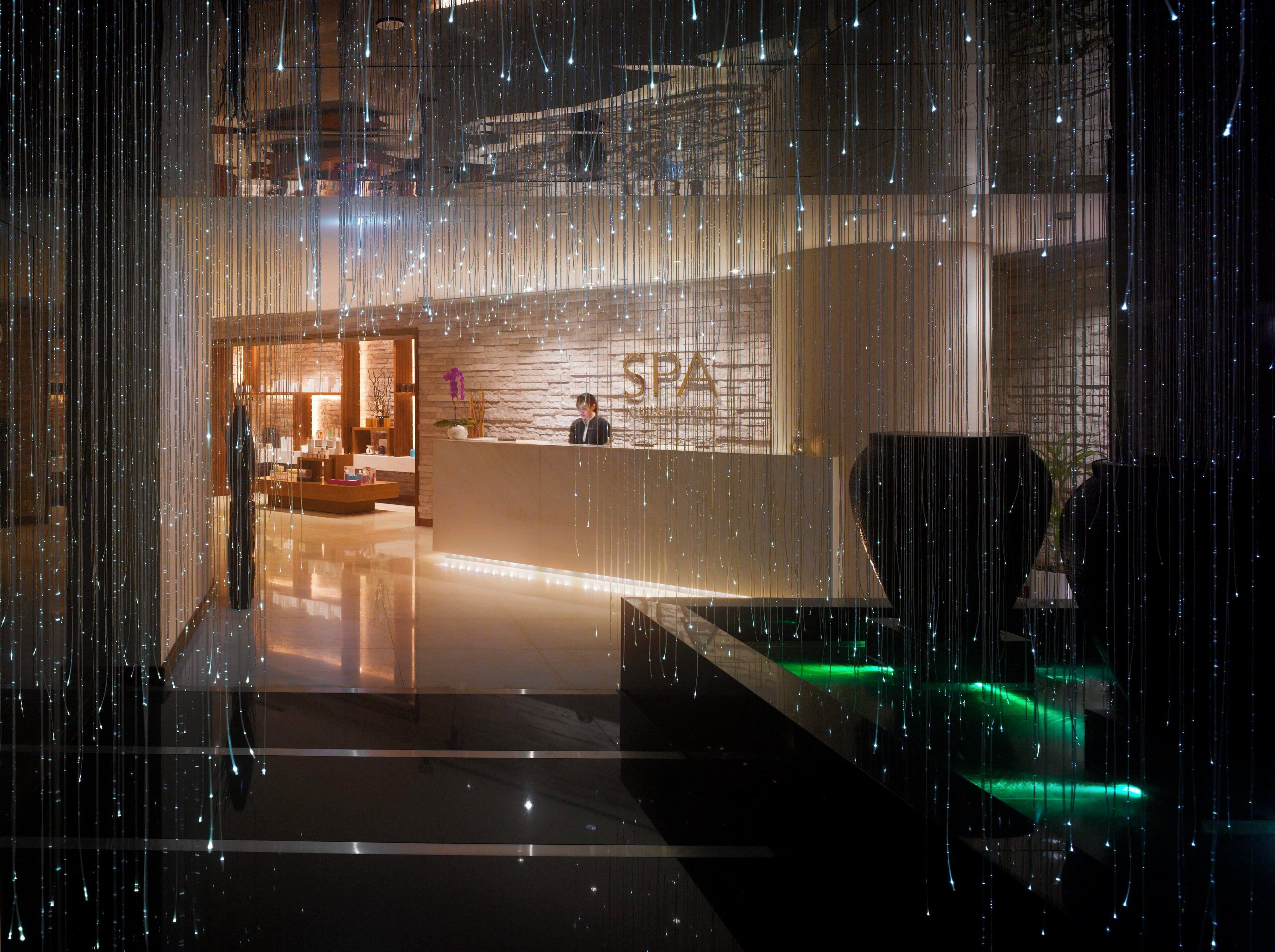 Couples treatment room(s), hot tub, body treatments, prenatal massages