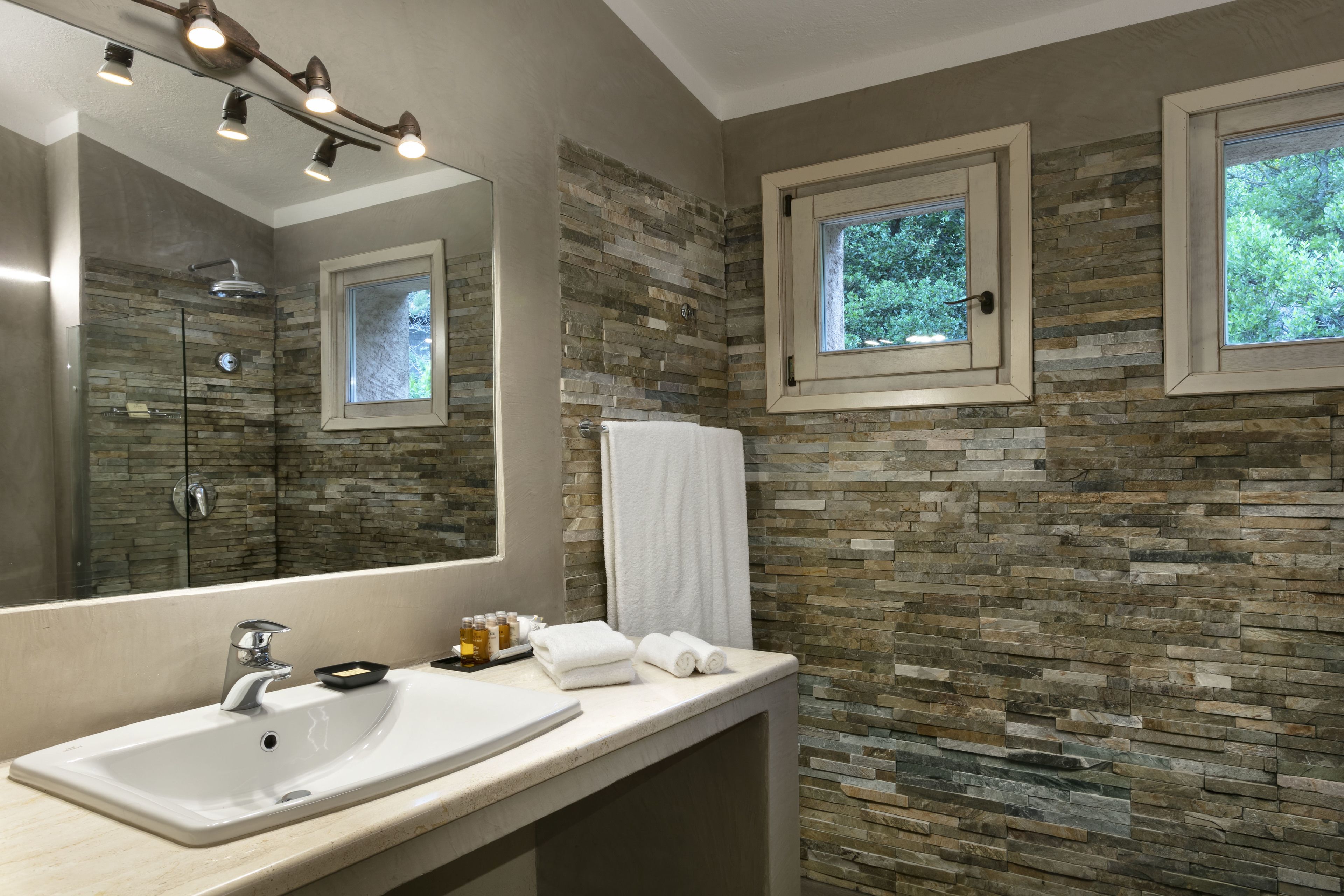 charming room | bathroom | designer toiletries, hair dryer, bathrobes, slippers