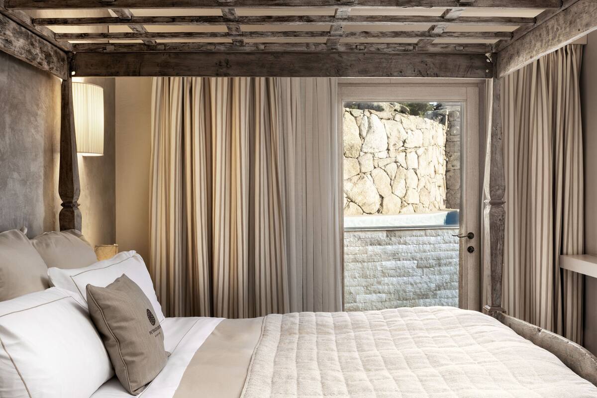 junior suite, private pool | 1 bedroom, premium bedding, minibar, in-room safe