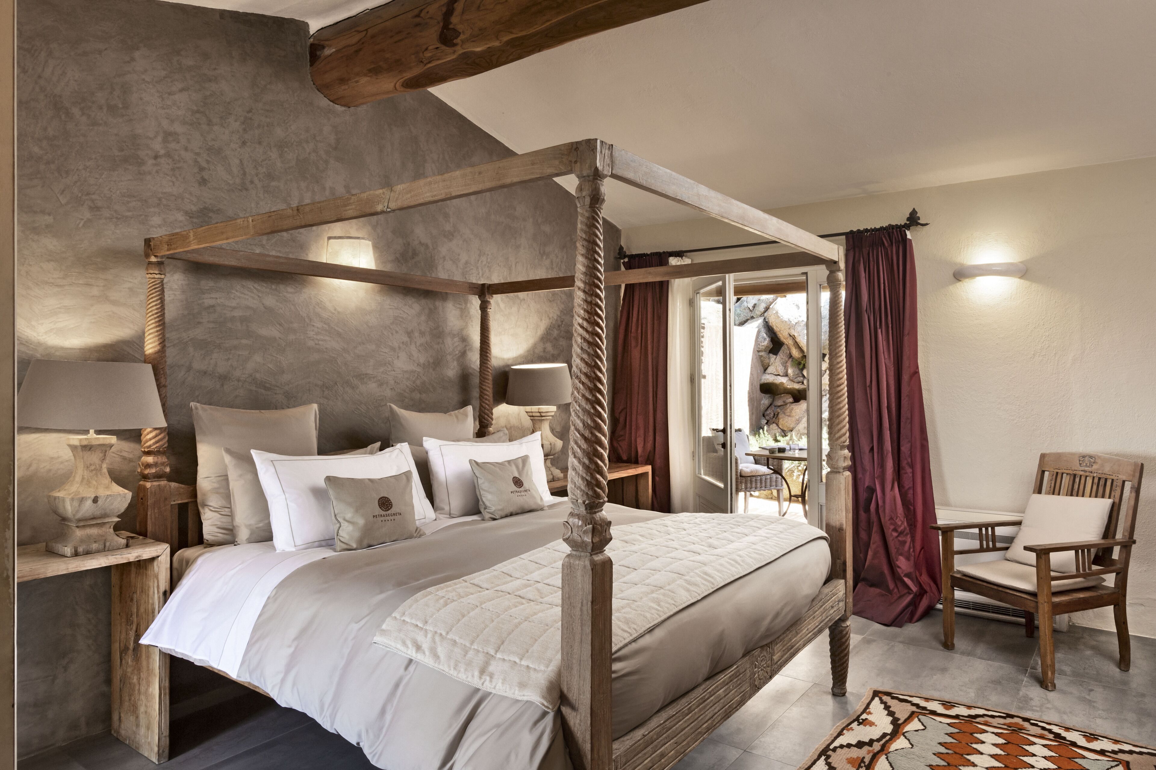 1 bedroom, premium bedding, minibar, in-room safe