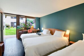 Ropa de cama de alta calidad y escritorio 