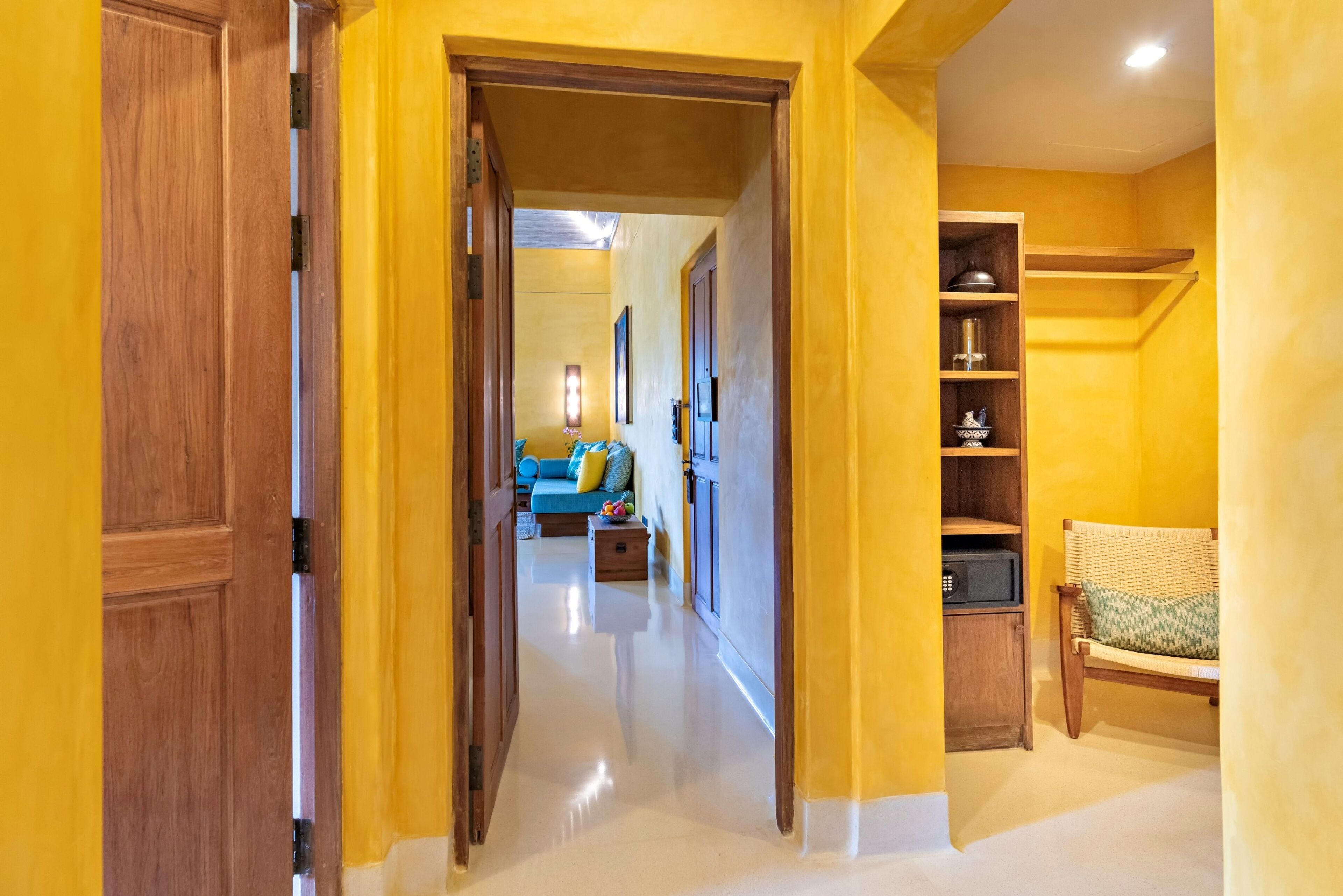 boutique ocean retreat | 1 bedroom, premium bedding, pillow-top beds, minibar