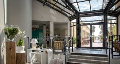 Mercure Thalasso and Spa Port Frejus