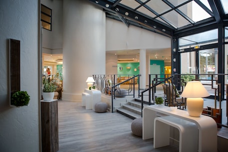 Lobby. Mercure Thalasso and Spa Port Frejus