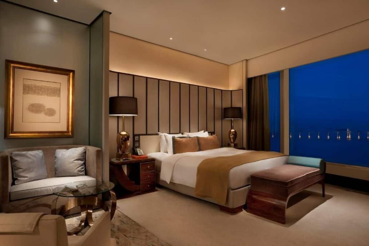 Free minibar items, in-room safe, desk, blackout curtains