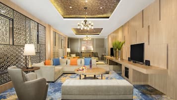 Presidential Room | Living area | TV