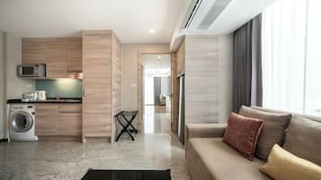 One Bedroom Suite | Private kitchenette