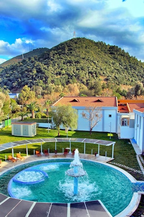 Tyrkisk bad/hammam, hydroterapi, aromaterapi, hot stone-massage