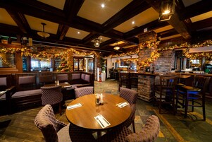 Pub, con vista a la playa