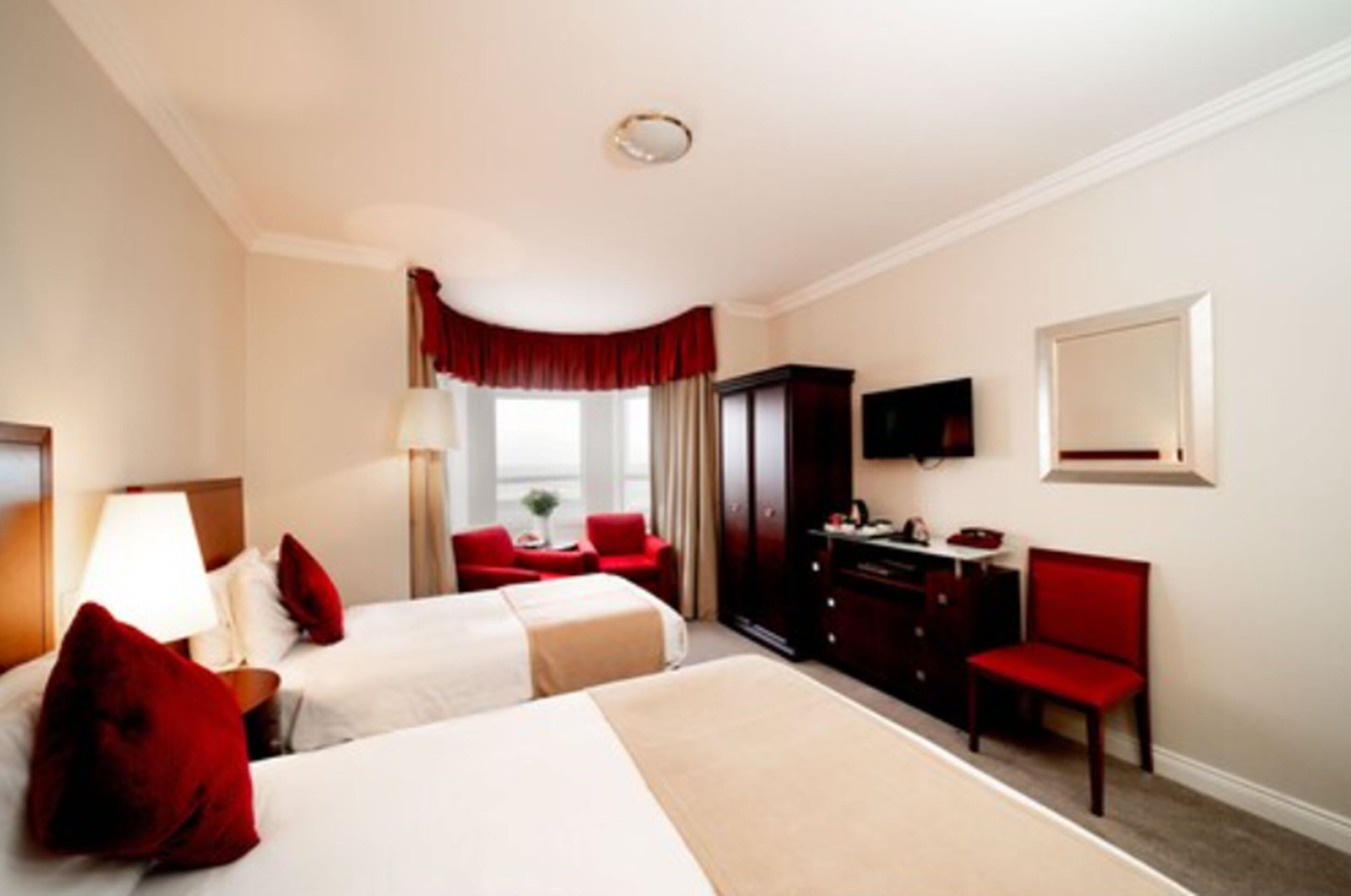 Photo - White Sands Hotel