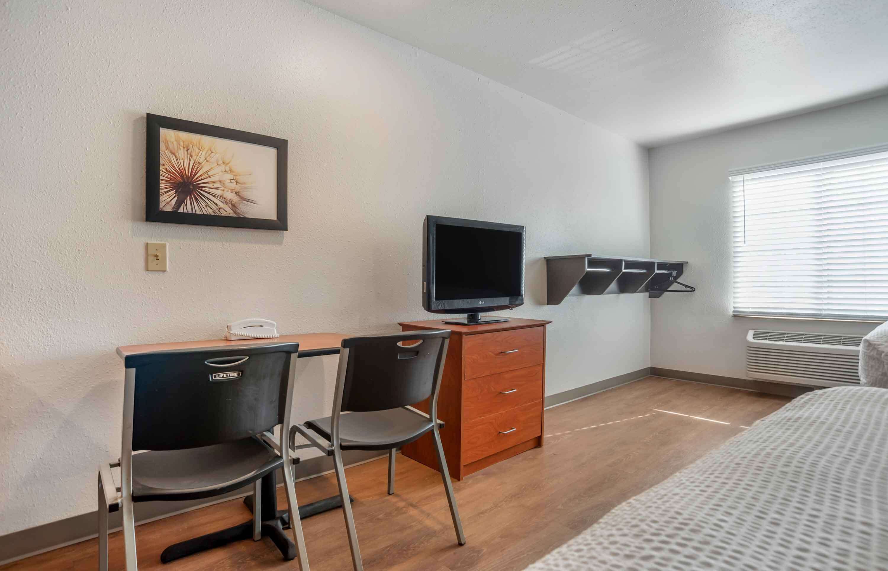 Standard Studio, Non Smoking, Refrigerator & Microwave | Desk, laptop workspace, iron/ironing board, free WiFi