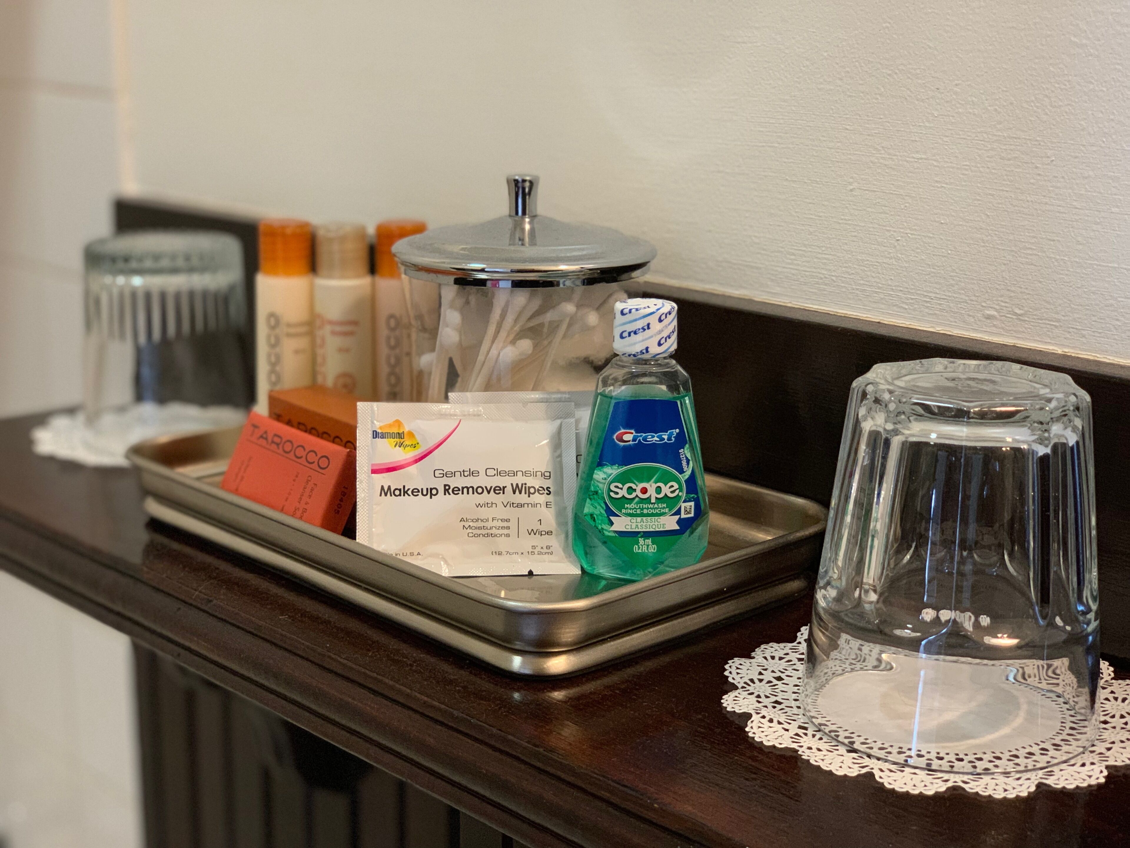 1 bedroom, premium bedding, free wifi, bed sheets