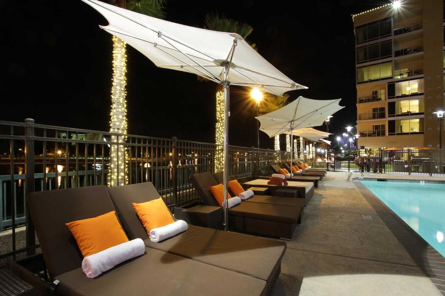 Photo - University Plaza Waterfront Hotel