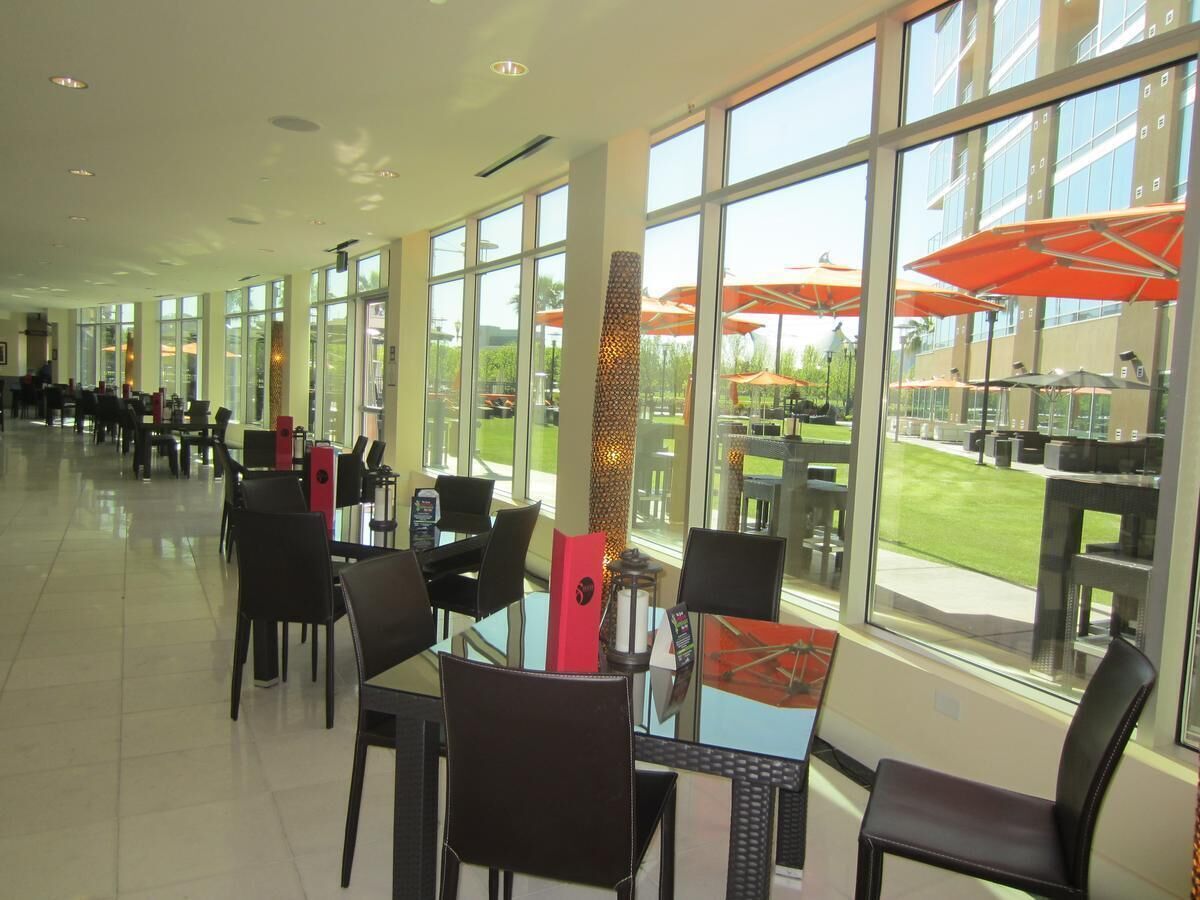 Tägliches englisches Frühstück gegen Gebühr