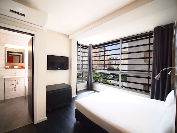 Superior Apartment, 1 Bedroom (Modern Decor)