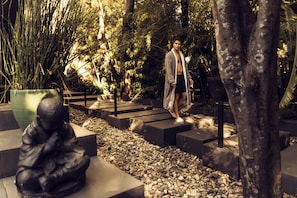 Couples treatment room(s), sauna, hot tub, body treatments, hydrotherapy - Fairlawns Boutique Hotel and Spa (Sandton)