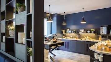 Daily buffet breakfast (EUR 21 per person)