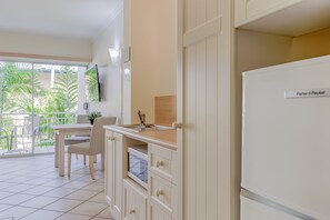 Apartment, 2 Schlafzimmer, Verbindungszimmer | Eigene Küche