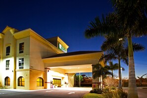 Exterior - Holiday Inn Express Stuart by IHG (Stuart)