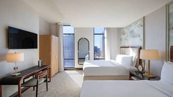 Premium bedding, minibar, in-room safe, desk