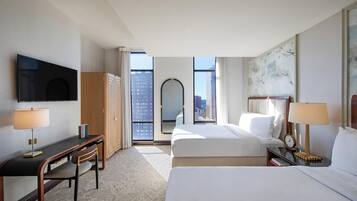 Premium bedding, minibar, in-room safe, desk