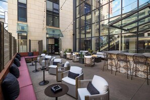 2 restaurants, dinner served - Hotel Ivy, a Luxury Collection Hotel, Minneapolis (Minneapolis)