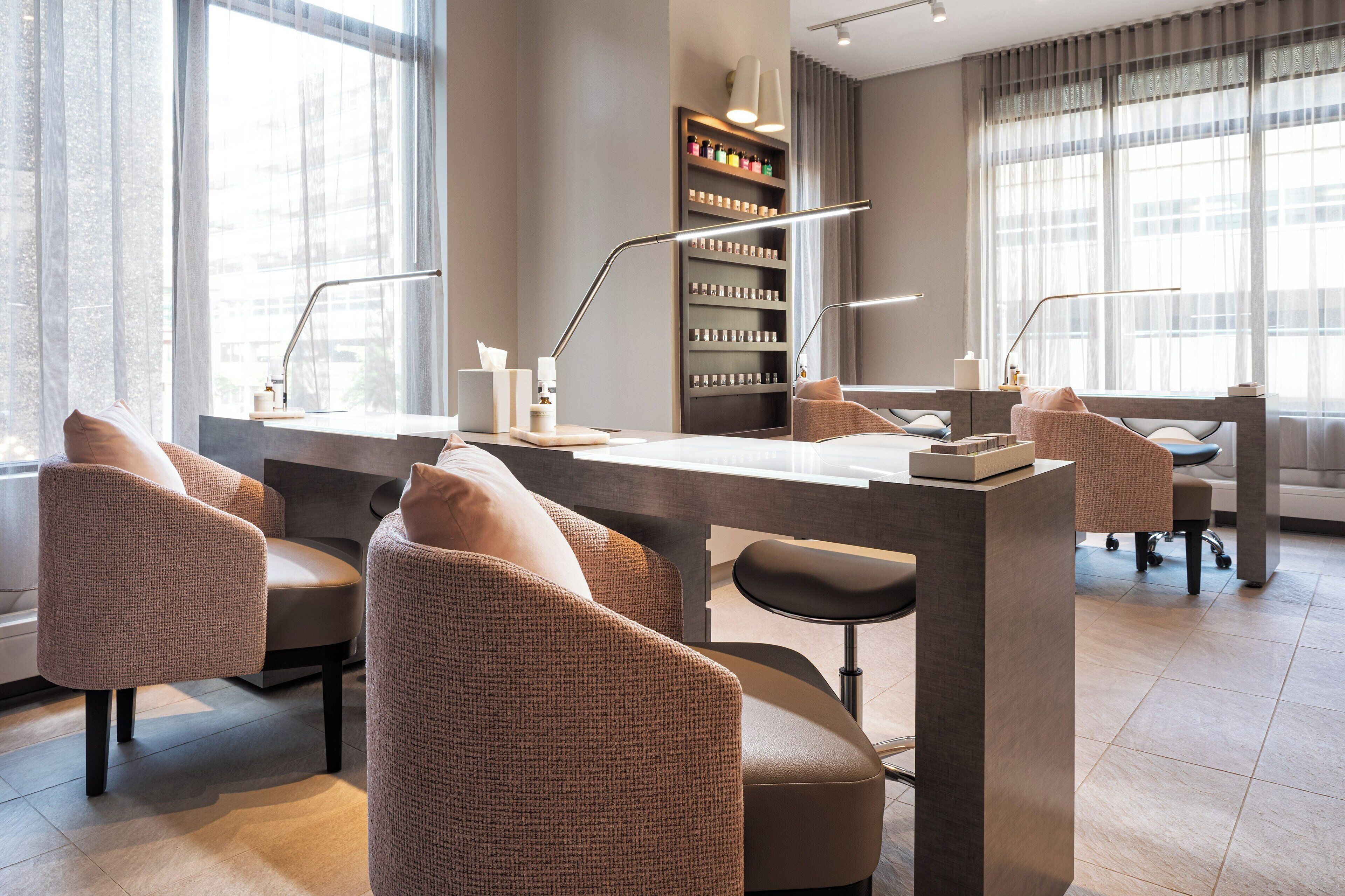 couples treatment room(s), sauna, hot tub, steam room, body treatments