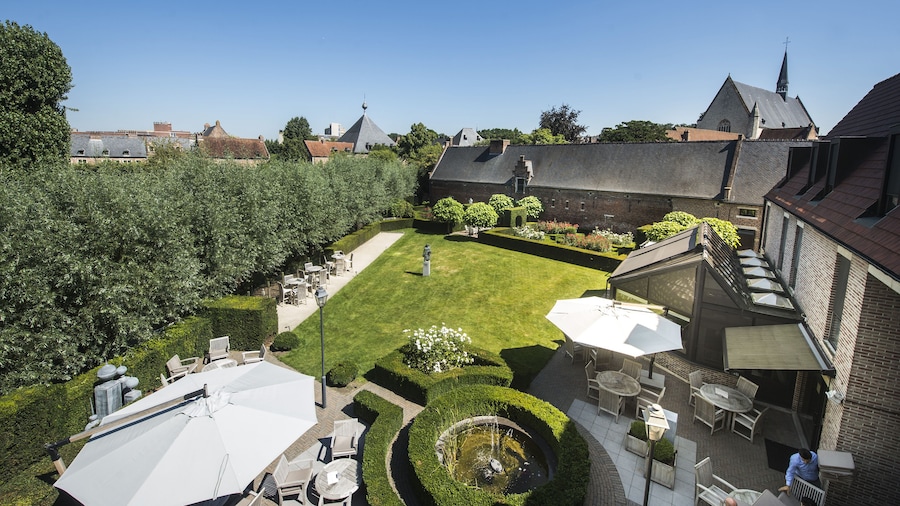 Begijnhof Hotel