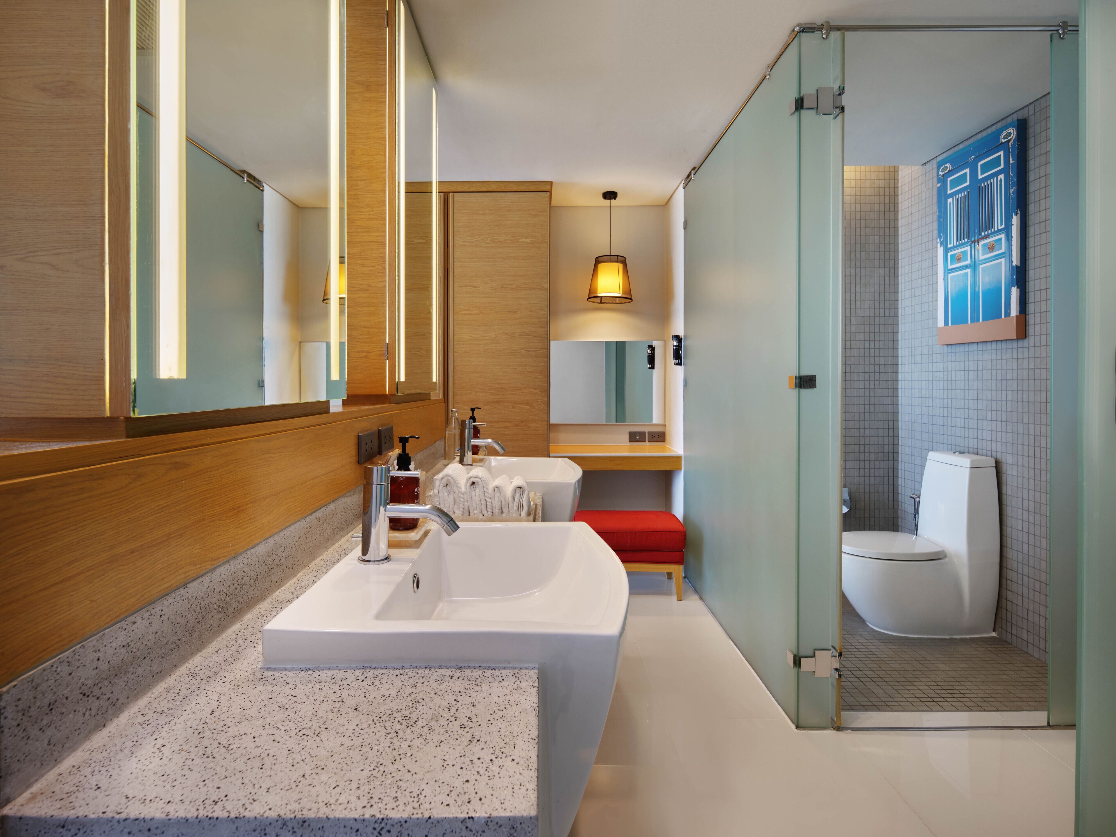 sea view suite | bathroom | designer toiletries, hair dryer, bathrobes, slippers