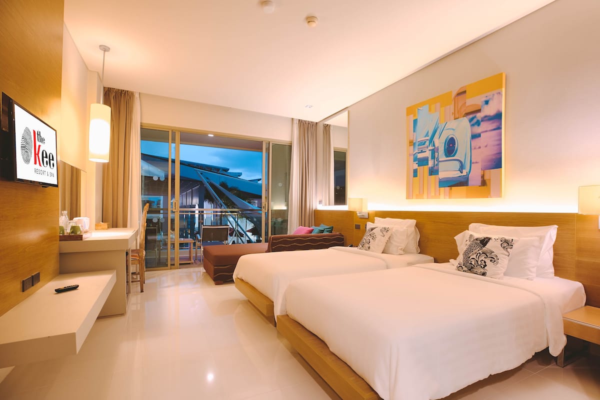 1 bedroom, premium bedding, pillow-top beds, minibar
