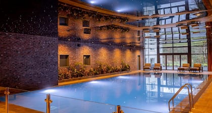 Bowfield Hotel and Spa