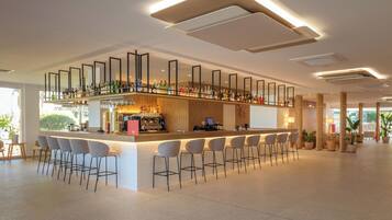 Bar-cafetería