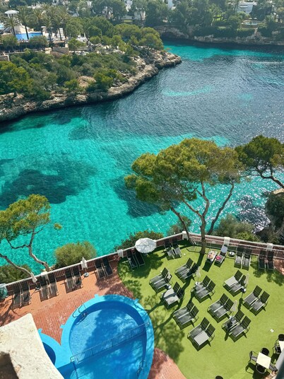  Hotel Cabot Cala Ferrera