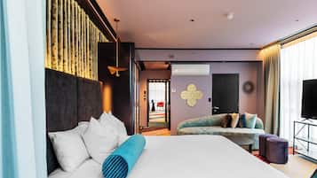 Habitat Plus | In-room safe, individually furnished, desk, laptop workspace