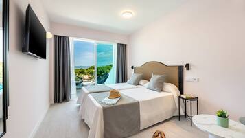 In-room safe, iron/ironing board, free WiFi, bed sheets