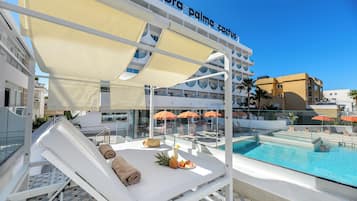 Outdoor pool, pool umbrellas, pool loungers